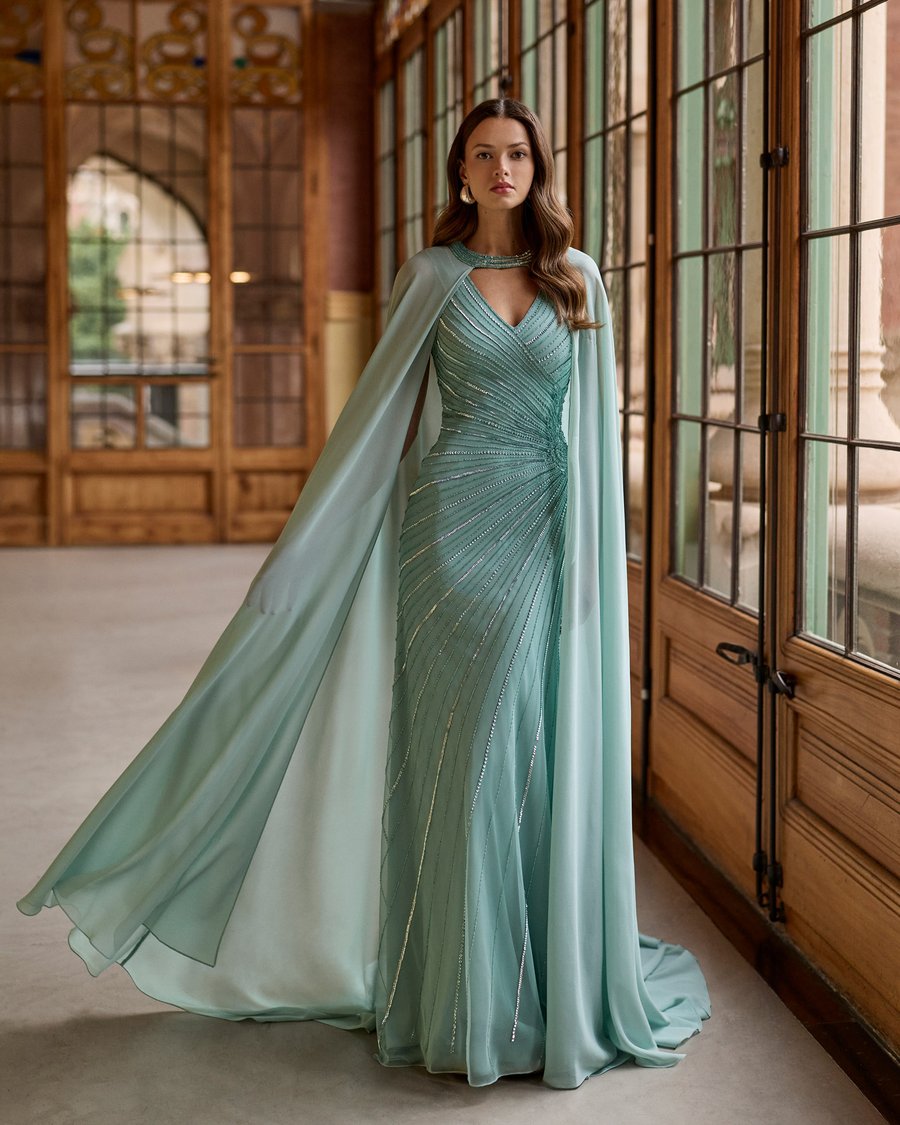 Rochie de gala cu linie dreapta