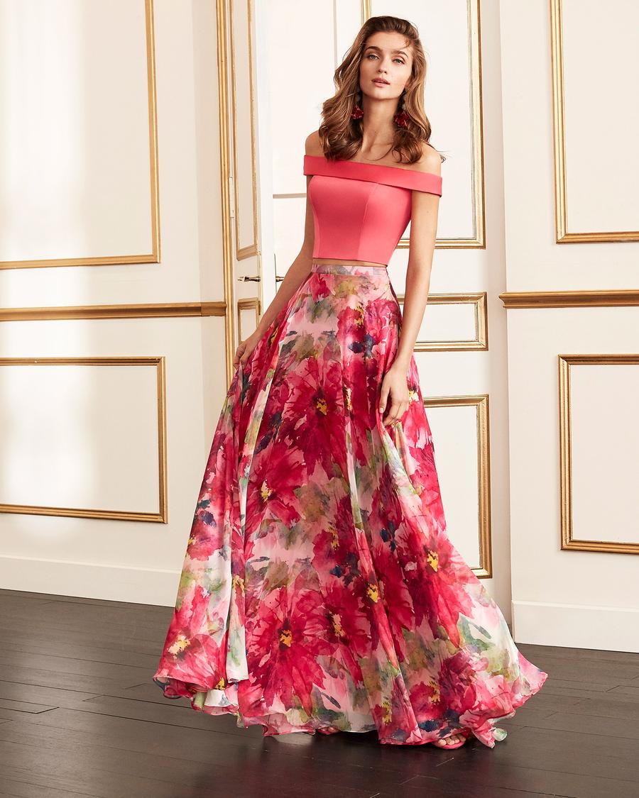rochie de gala roz cu flori