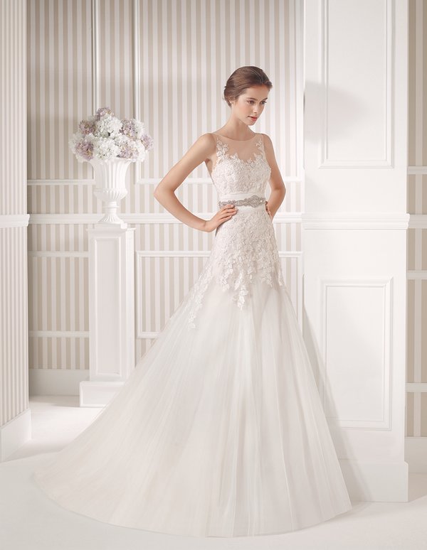 LAUSANA – Luna Novias