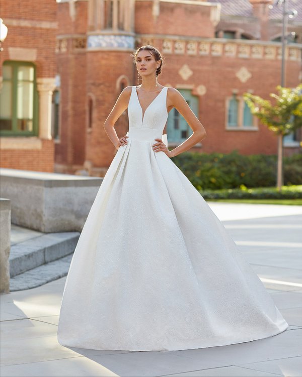 Rochie de mireasă YUMEI – Luna Novias