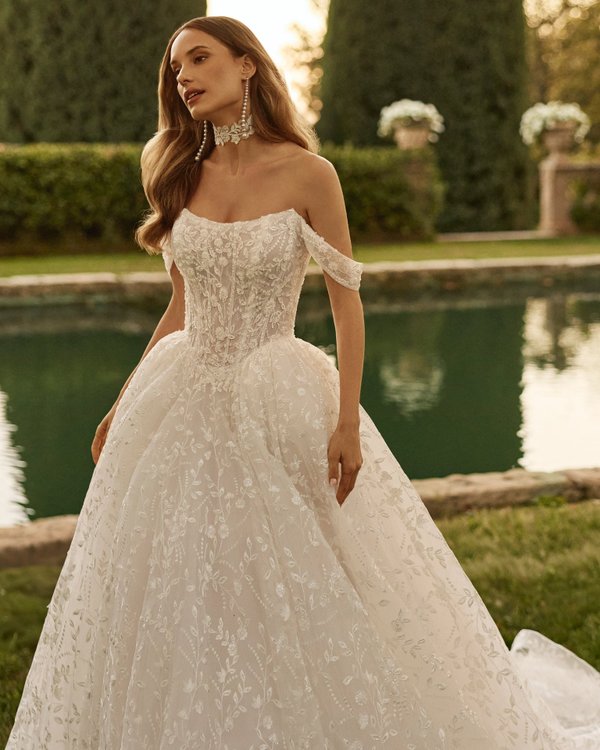 Rochia de mireasă stil printesa – XIMAY